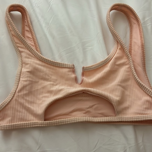 Frankie’s bikinis set, Cole top and bottom, peach color - Picture 2 of 8